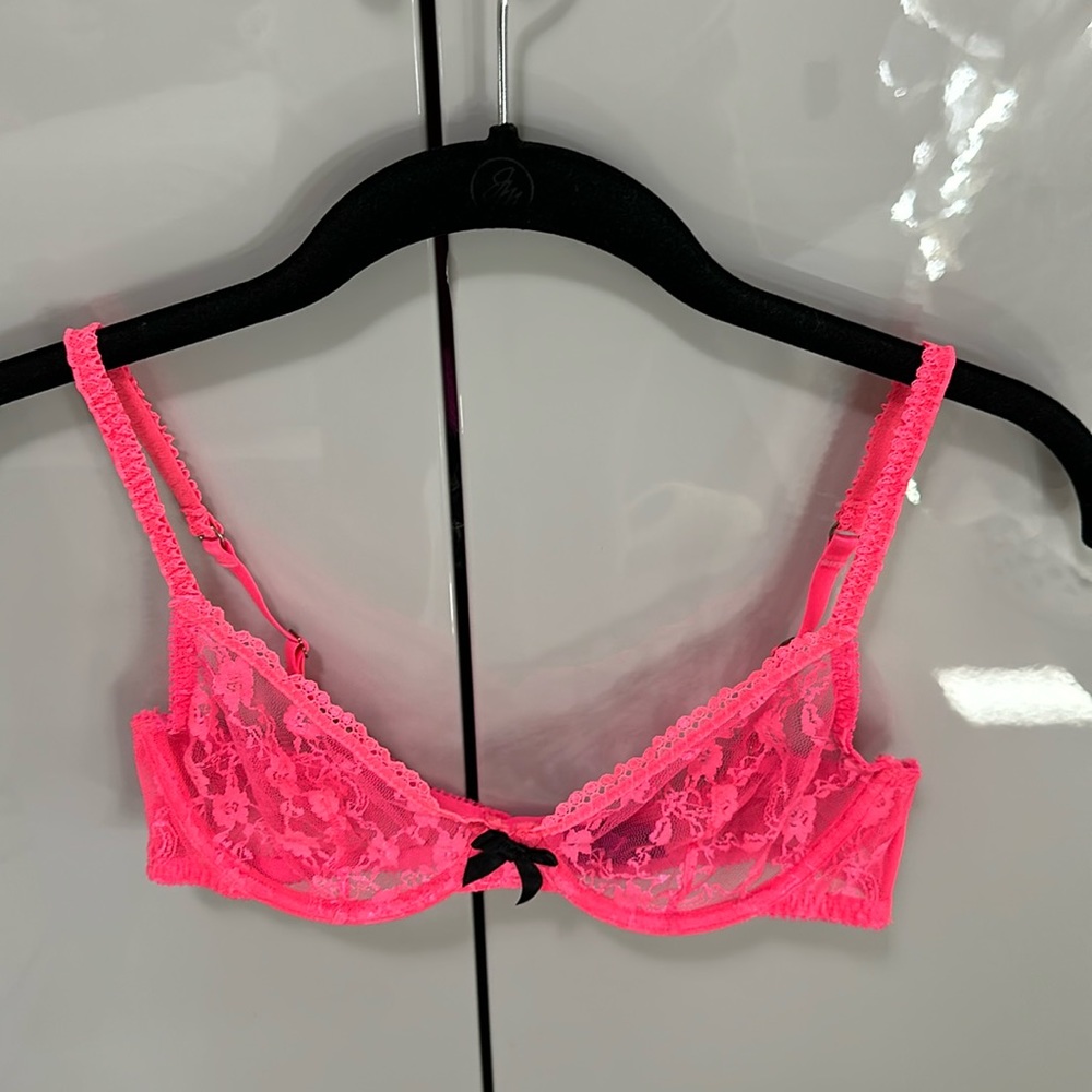 L’agent by Agent Provacatuer underwire bra in 34C- perfect condition